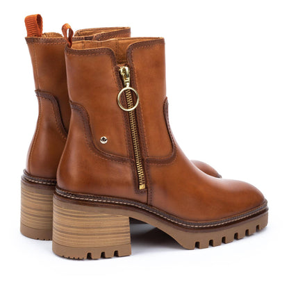 Pikolinos Valladolid Ankle Boots with Mi-Heel and Studded Treads Women's