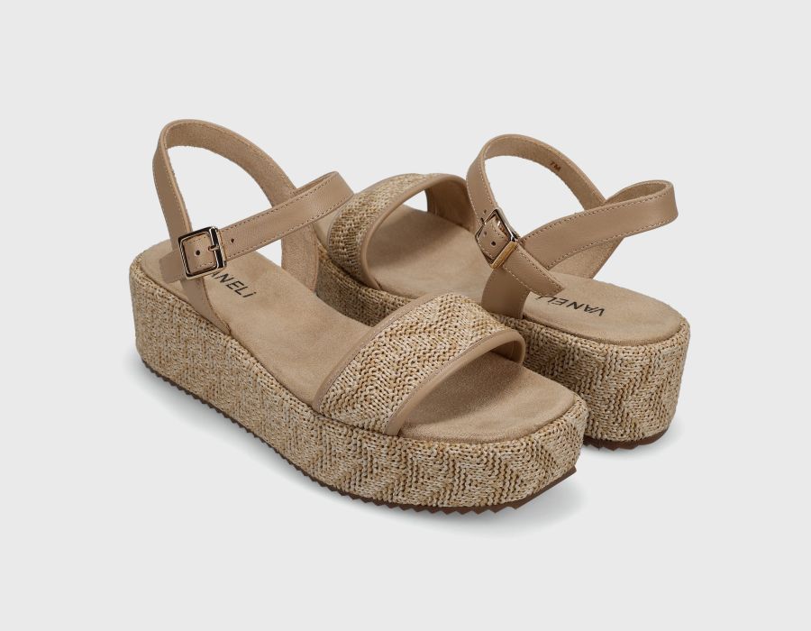 Vaneli Walda Platform Sandal Women's