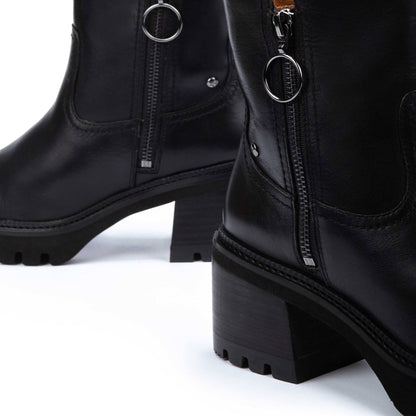 Pikolinos Valladolid Ankle Boots with Mi-Heel and Studded Treads Women's