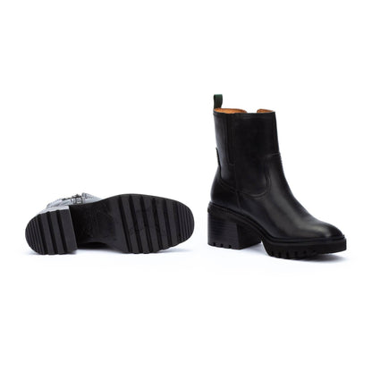 Pikolinos Valladolid Ankle Boots with Mi-Heel and Studded Treads Women's