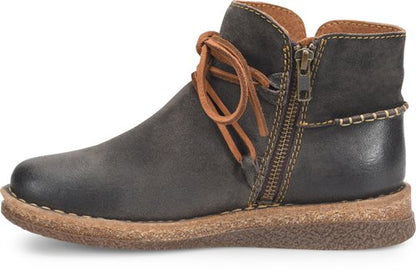 Born Calyn Women's