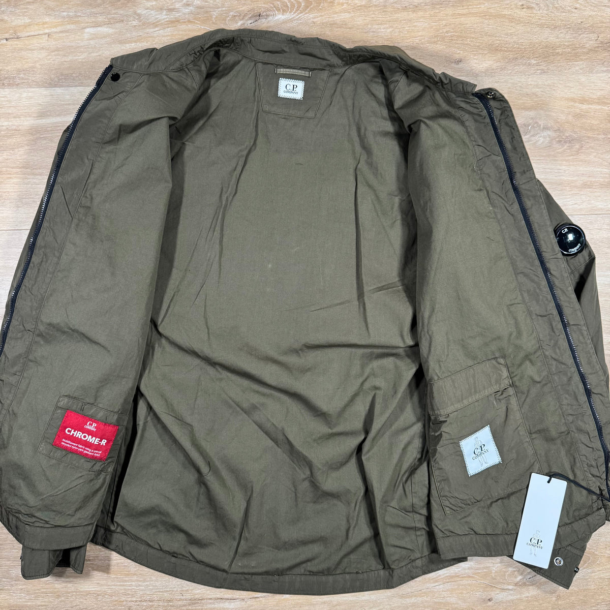 C.P. Company Chrome-R Lens Overshirt in Ivy Green