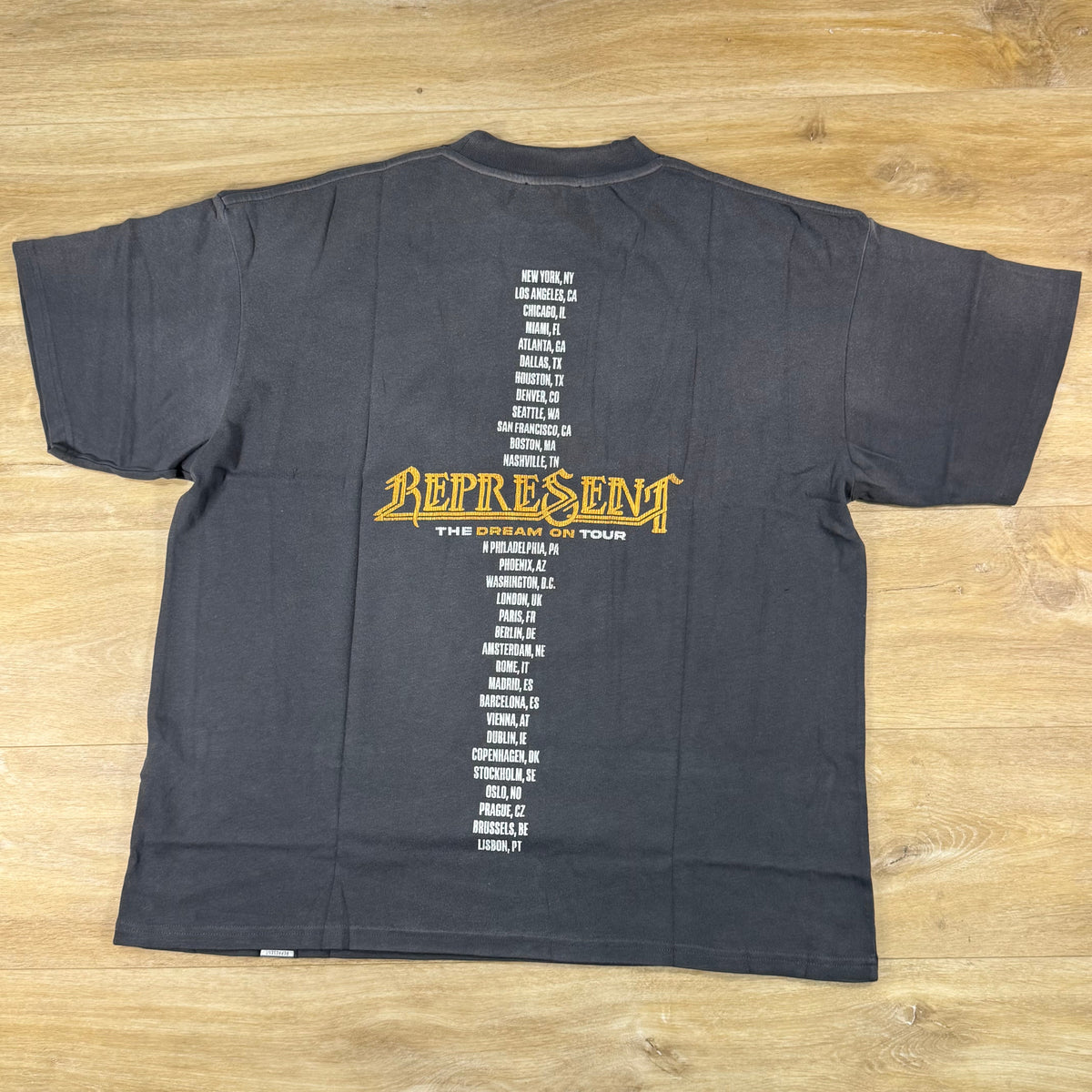 Represent Golden Tour T-Shirt in Sun Fade Grey