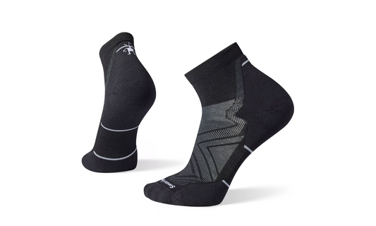 Smartwool Run Targeted Cushion Ankle Socks Color: Black