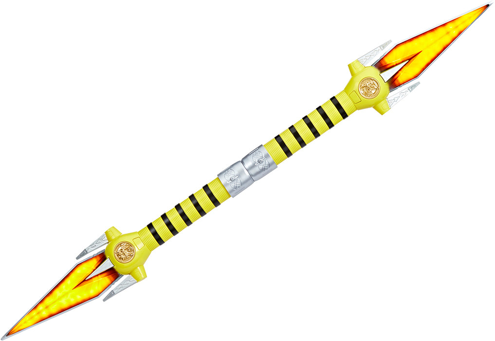 Power Rangers Lightning Collecton Life Size Prop Replica Mighty Morphin - Yellow Power Daggers