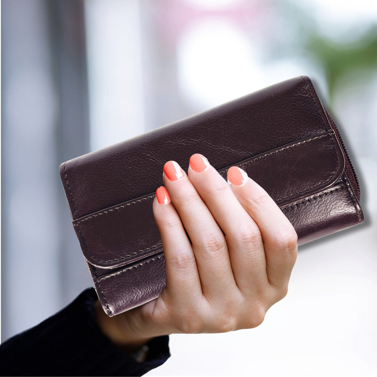 Women's RFID Soft Leather trifold Wallet/Purse with zip coin pocket